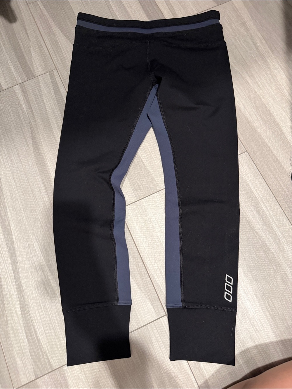 Lorna Jane Black Leggings with Gray Panels